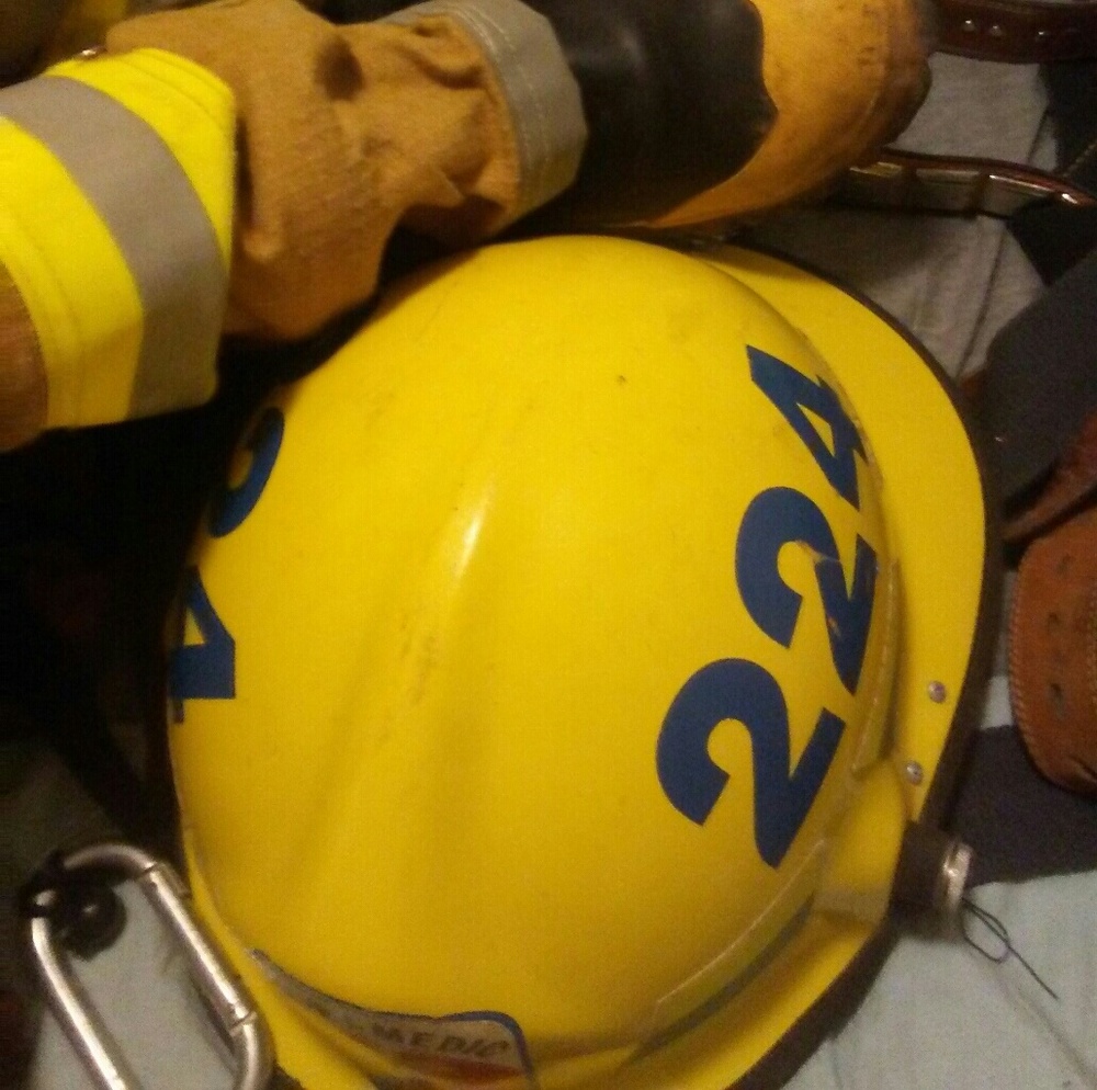 Full set of fire fighter structural turnoutsl